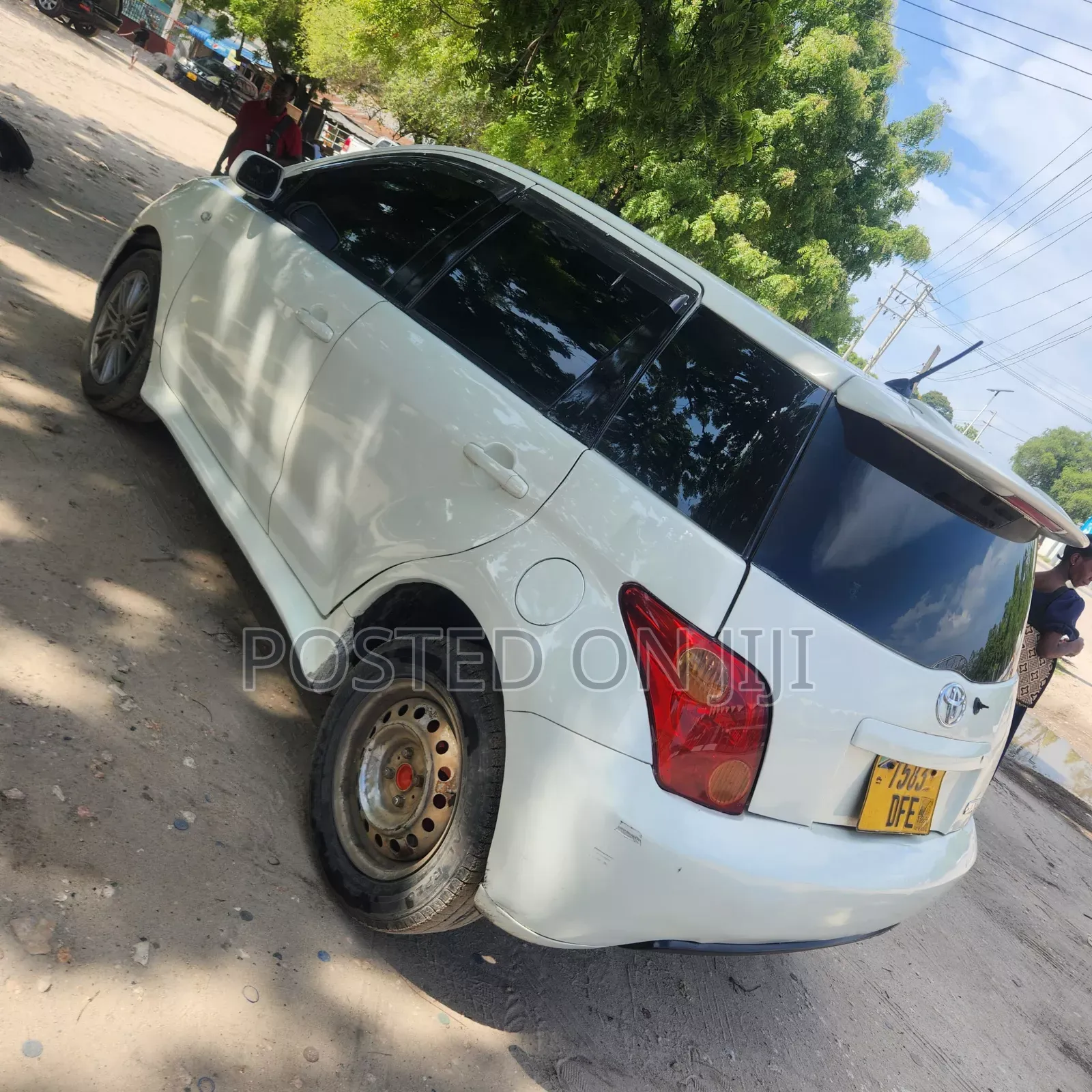 Toyota IST 2004 White