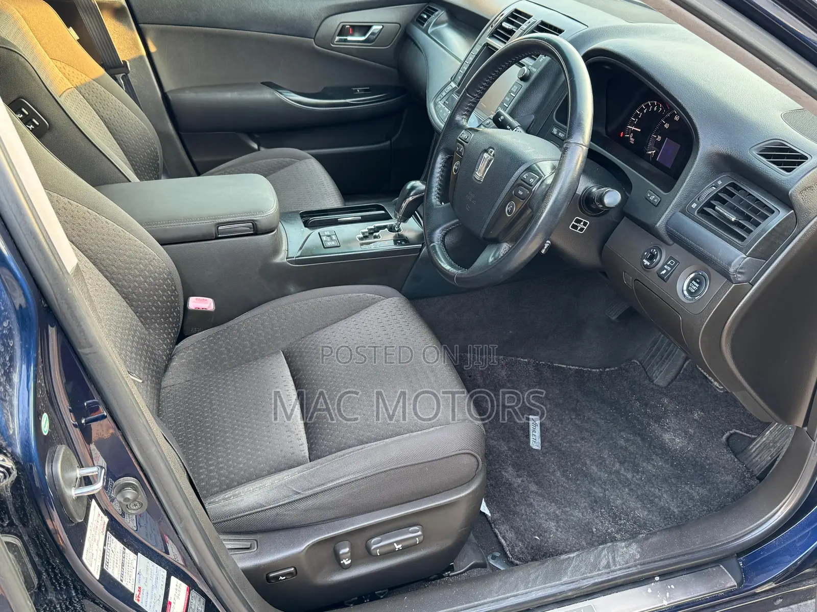 Toyota Crown 2009 Blue