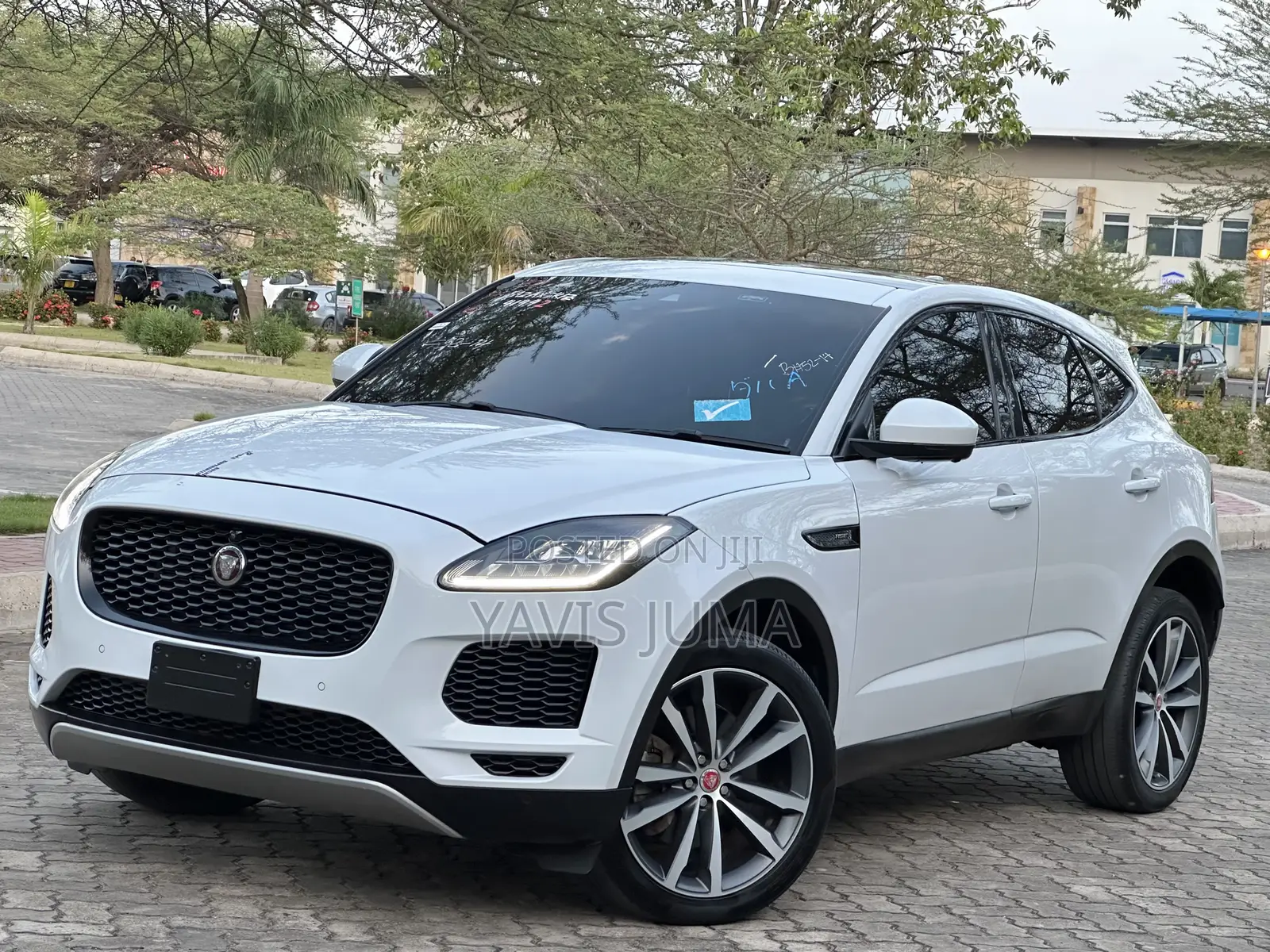 Jaguar E-Pace 2018 White