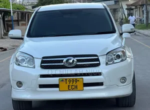 Toyota RAV4 2008 White