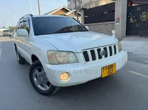 Toyota Kluger 2005 White