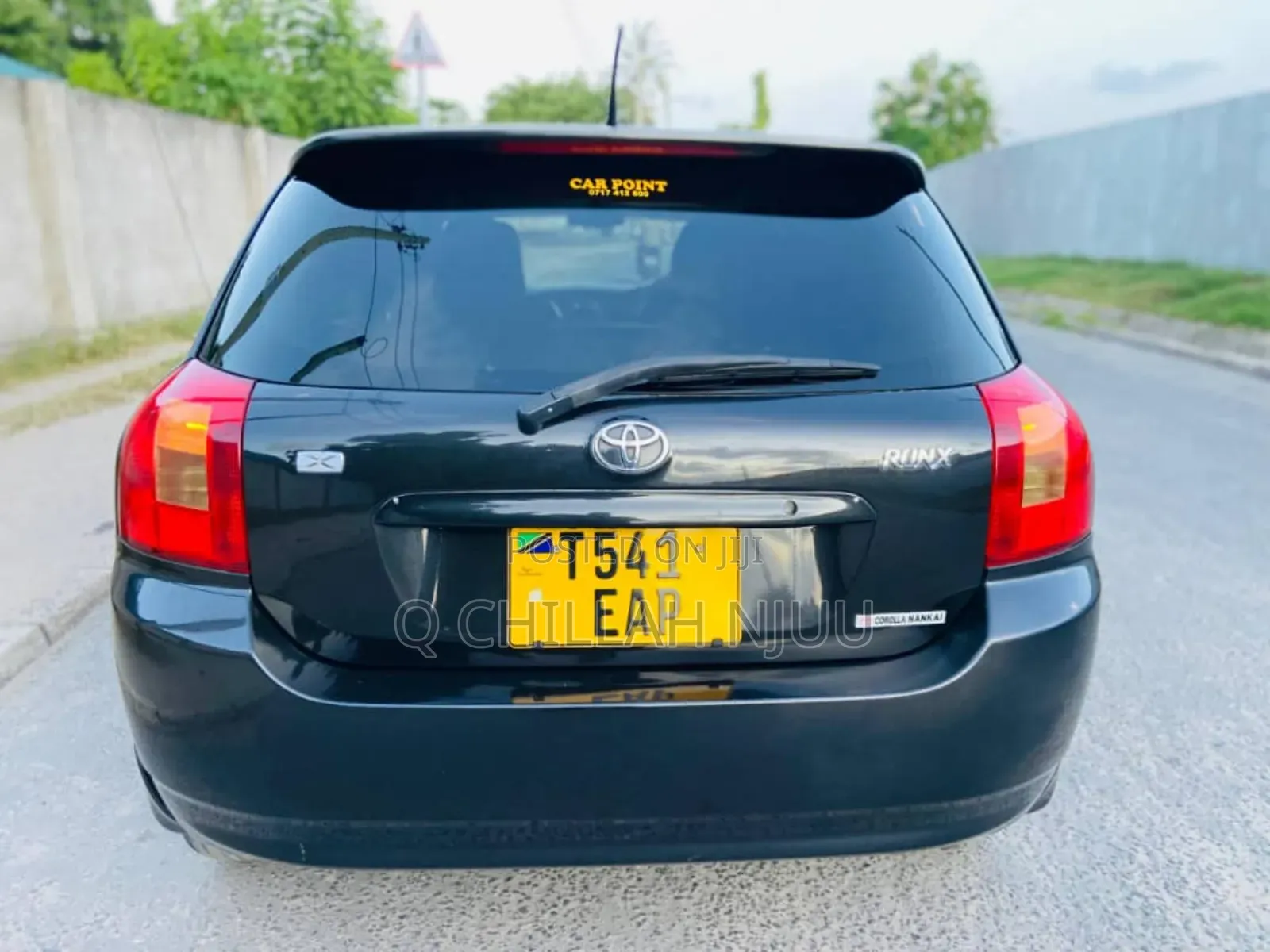 Toyota Corolla RunX 2002 Black