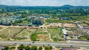 A Prime Plot Available for Sale at Medeli