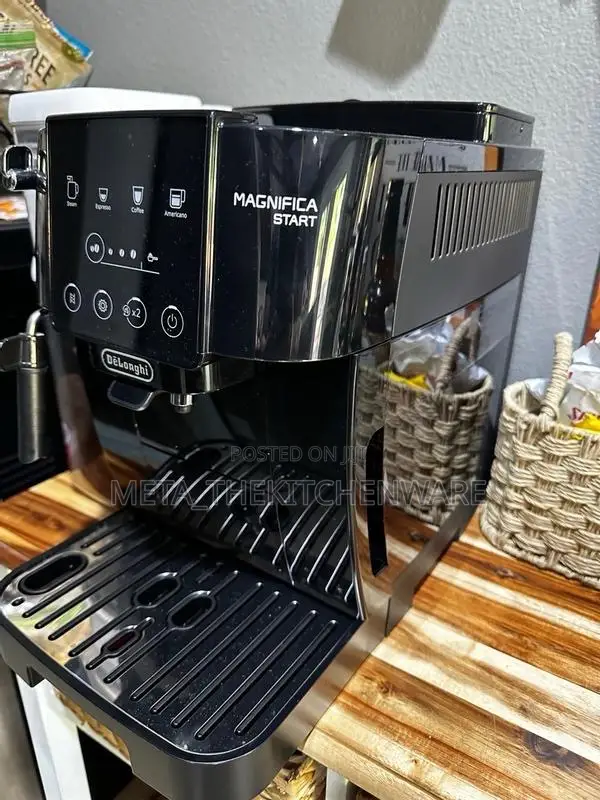 De'longhi Magnifica Start Automatic Coffee/Espresso Machine