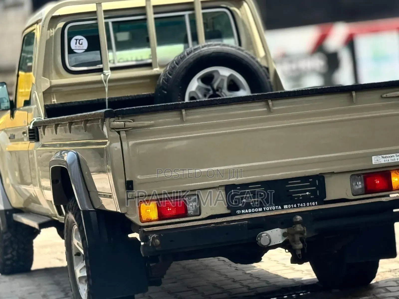 Toyota Land Cruiser 2017 Beige