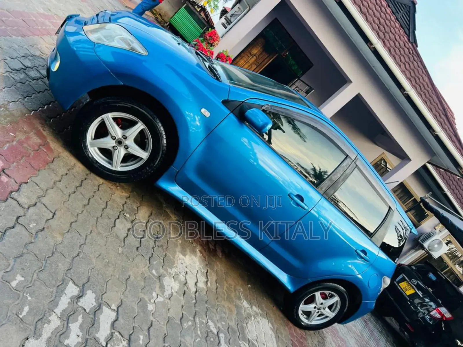 Toyota IST 2003 Blue