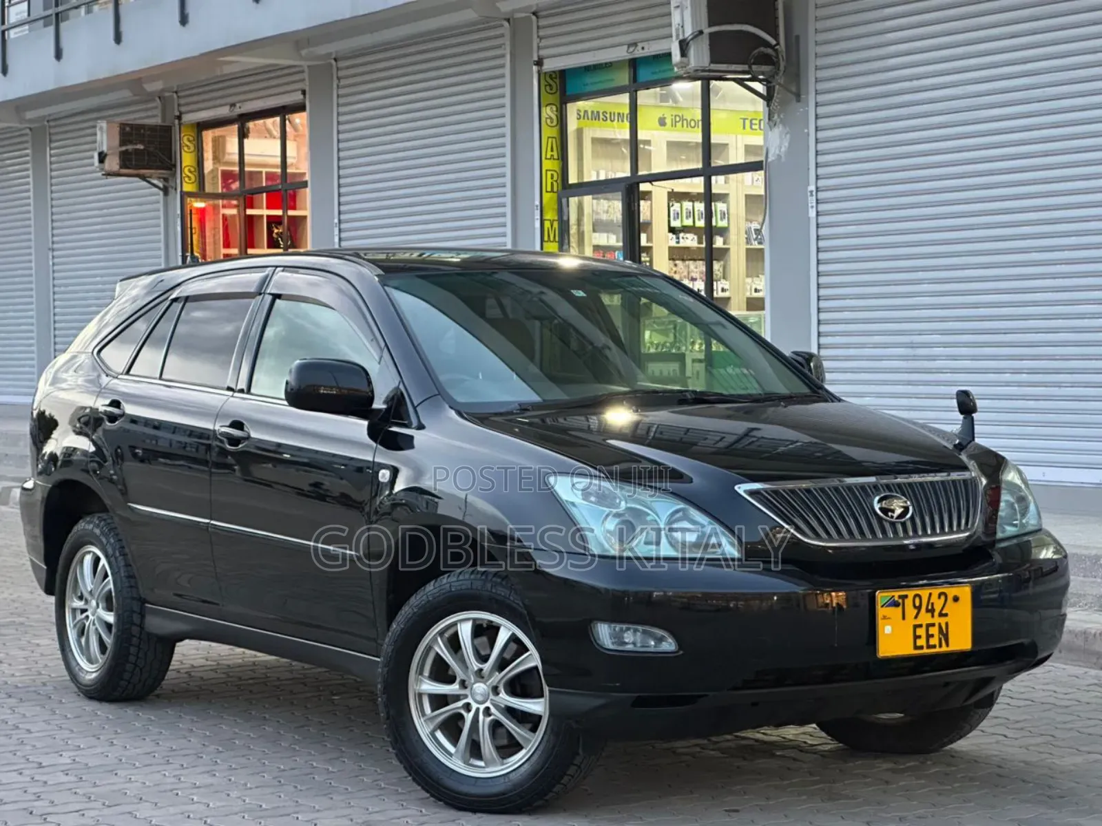 Toyota Harrier 2.4 2007 Black