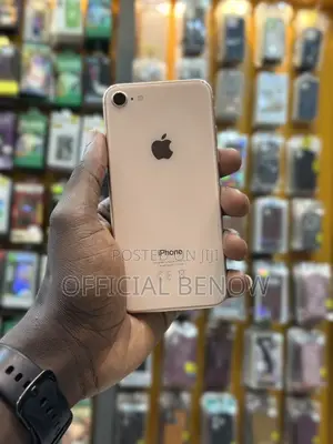 Apple iPhone 8 64 GB Gold