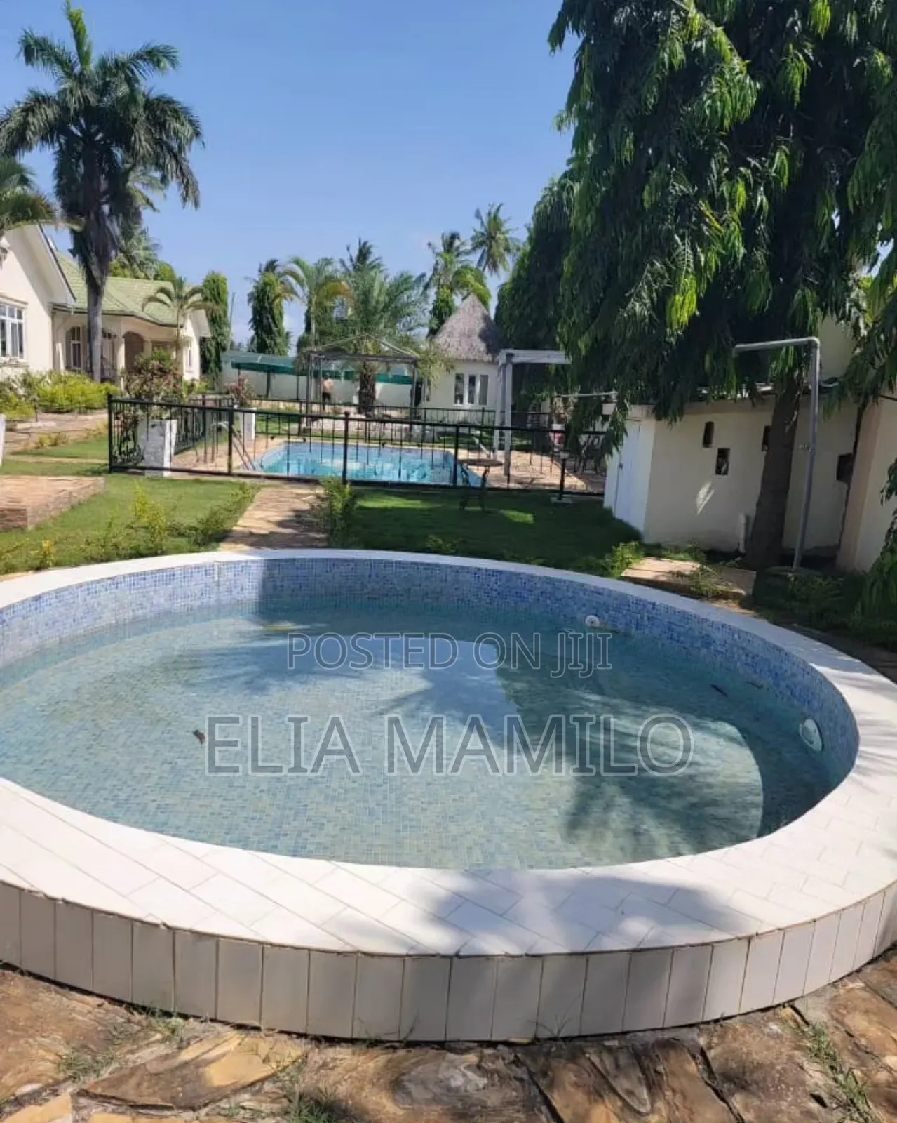 8bdrm House in Kisota, Kigamboni. for sale