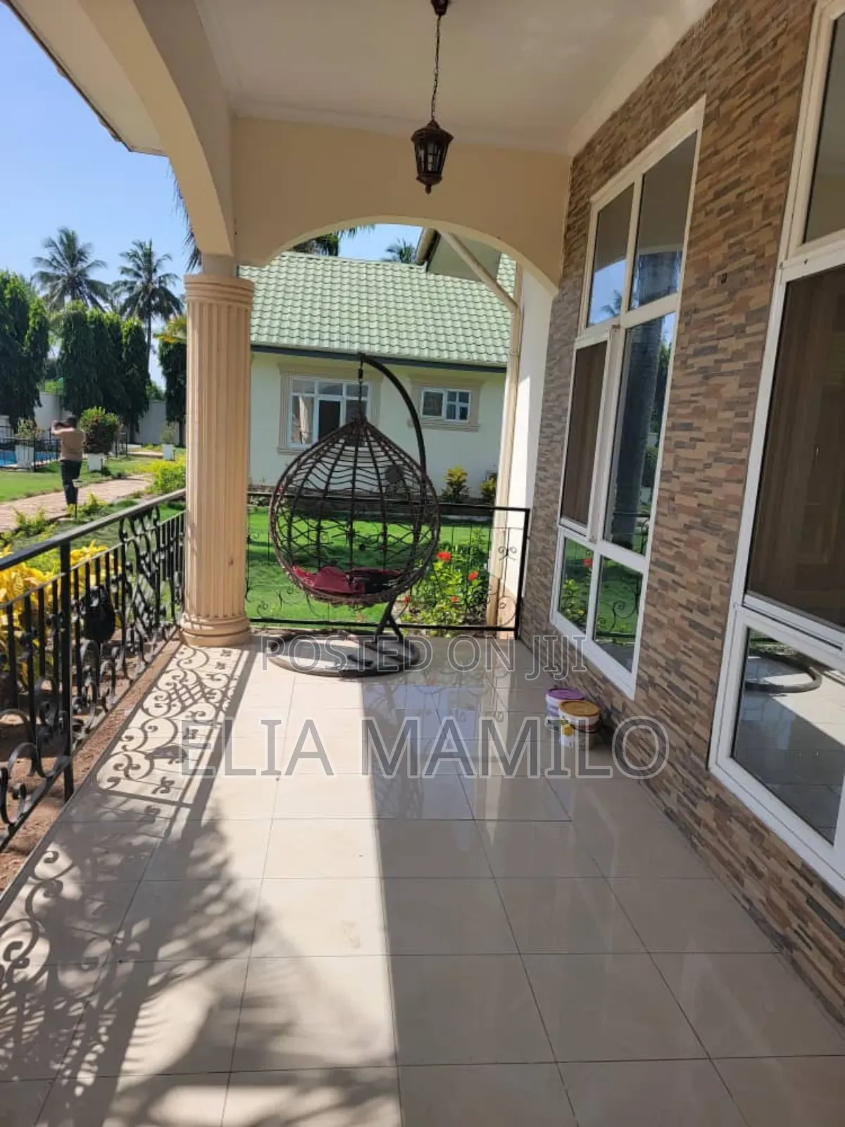 8bdrm House in Kisota, Kigamboni. for sale