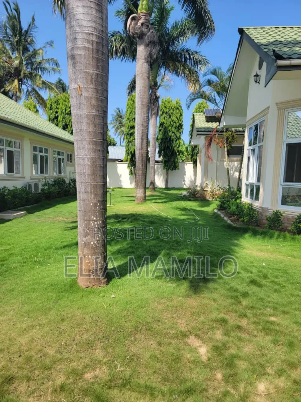 8bdrm House in Kisota, Kigamboni. for sale