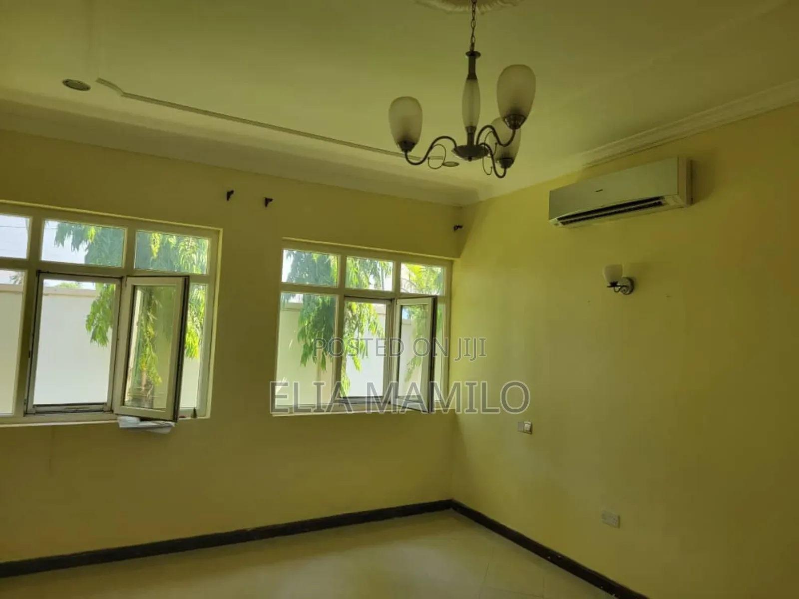 8bdrm House in Kisota, Kigamboni. for sale