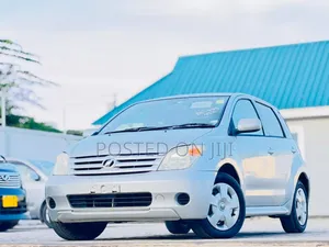 Toyota IST 2006 Silver