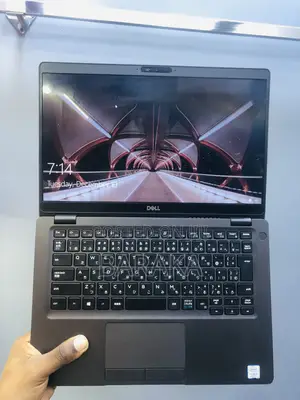 Laptop Dell Latitude 5300 8GB Intel Core I5 SSD 256GB