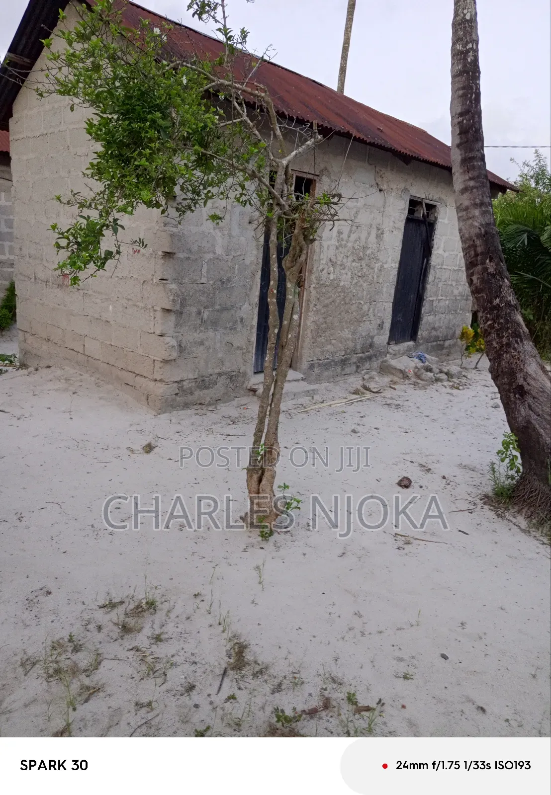 Eneo Sqmita 400 +Banda Linauzwa Ml 14 MAJOHE RADA.