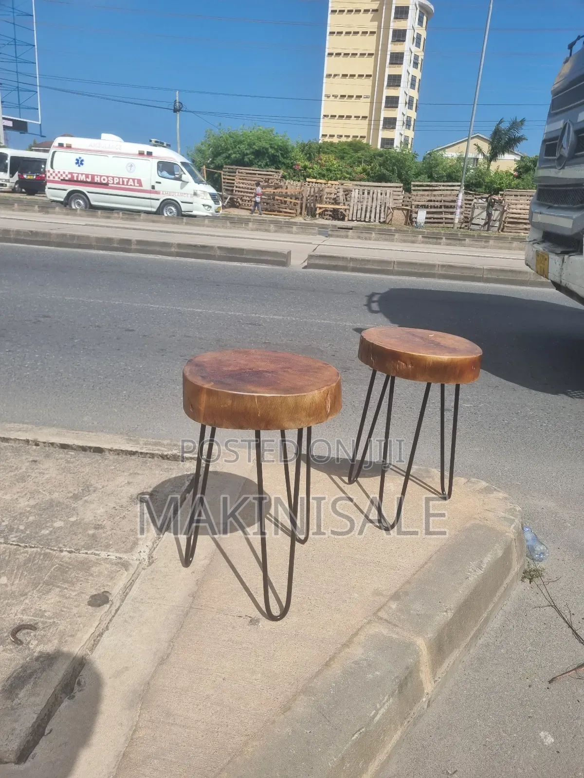 Coffee Table Nzuri