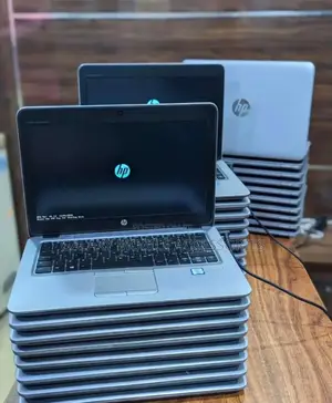 Laptop HP EliteBook 820 G3 8GB Intel Core I3 HDD 500GB