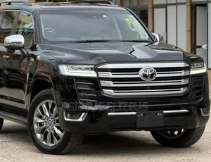 New Toyota Land Cruiser 2023 Black
