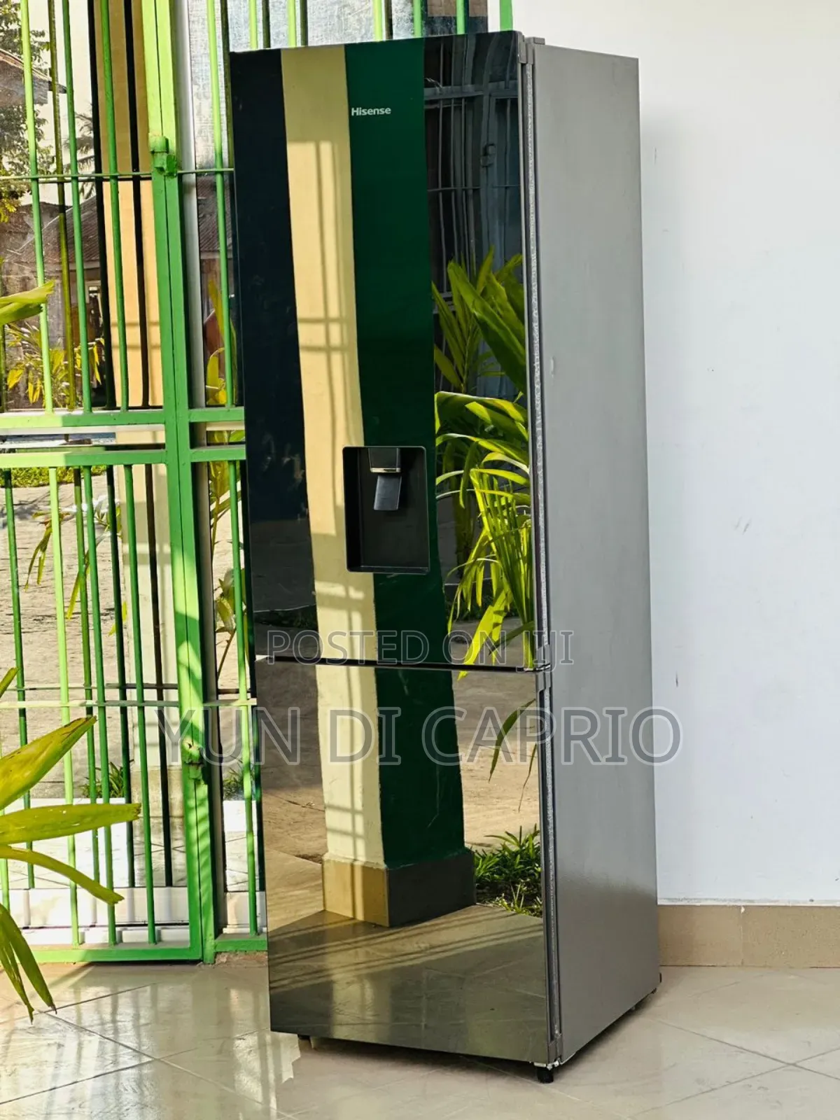 Hisense Fridge With Water Dispenser