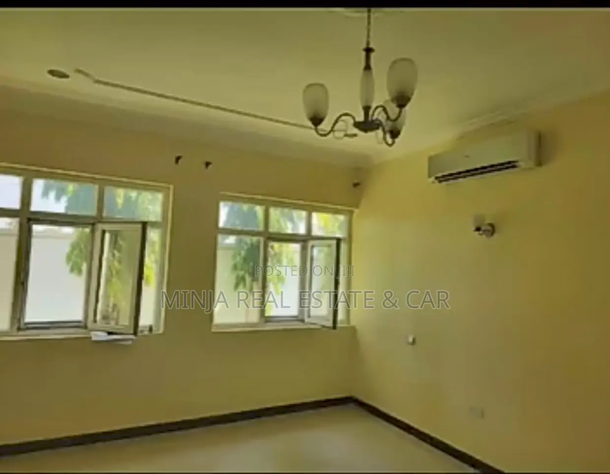 8bdrm House in Kisota Kigamboni, Kivukoni for sale