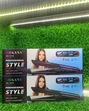 Portable Ceramic Hair Straightening Iron 450 °F Fast Heating