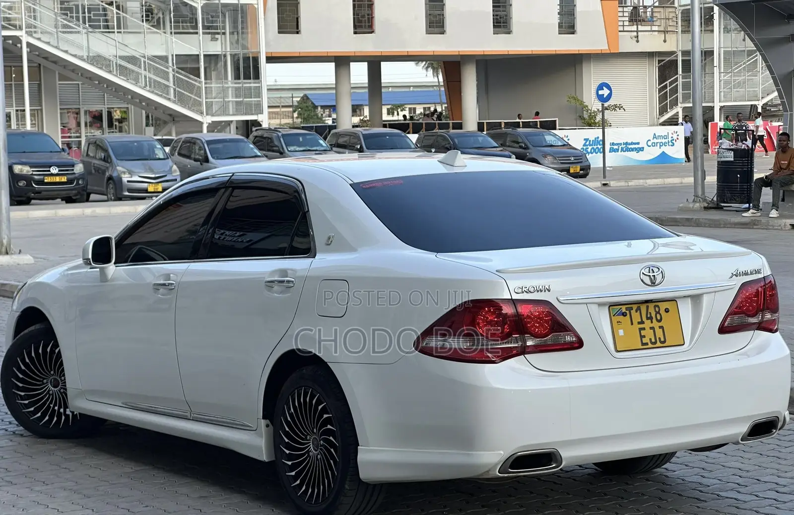 Toyota Crown 2009 White
