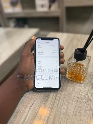 Apple iPhone XR 128 GB White