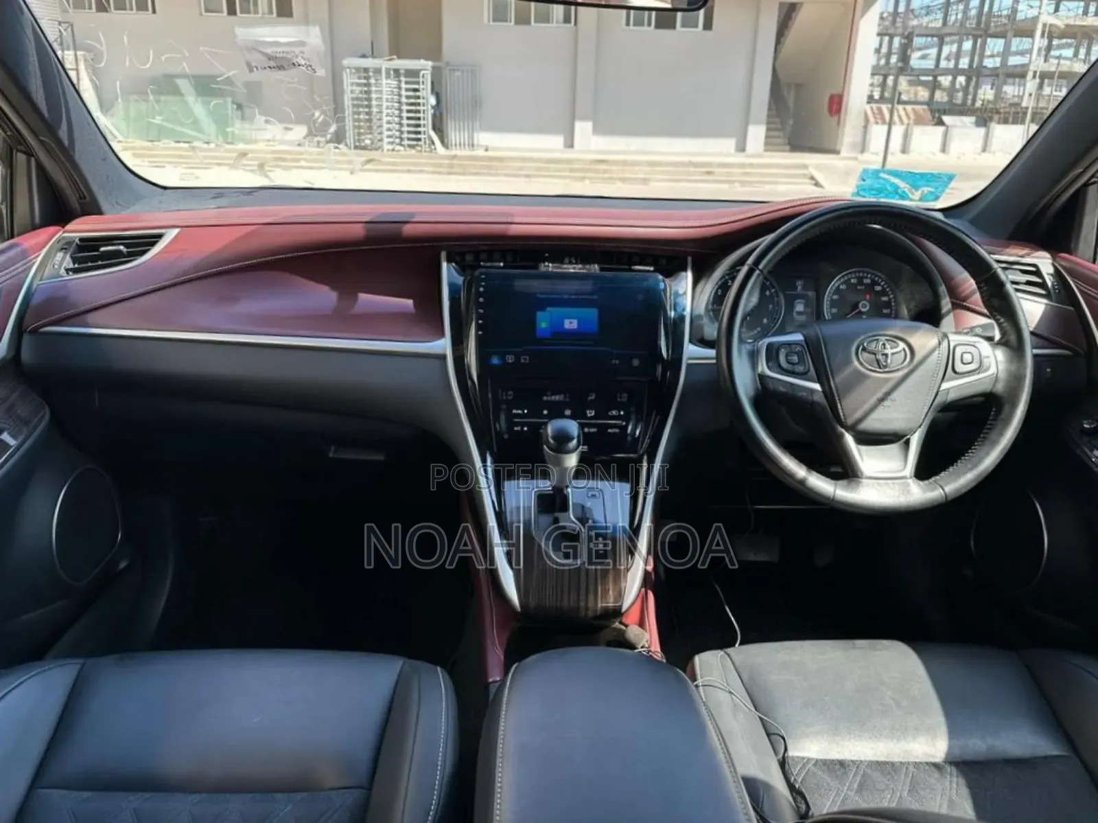 Toyota Harrier 2.0 2014 Black
