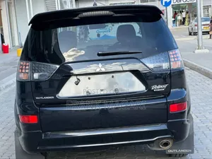 Mitsubishi Outlander 2008 Black