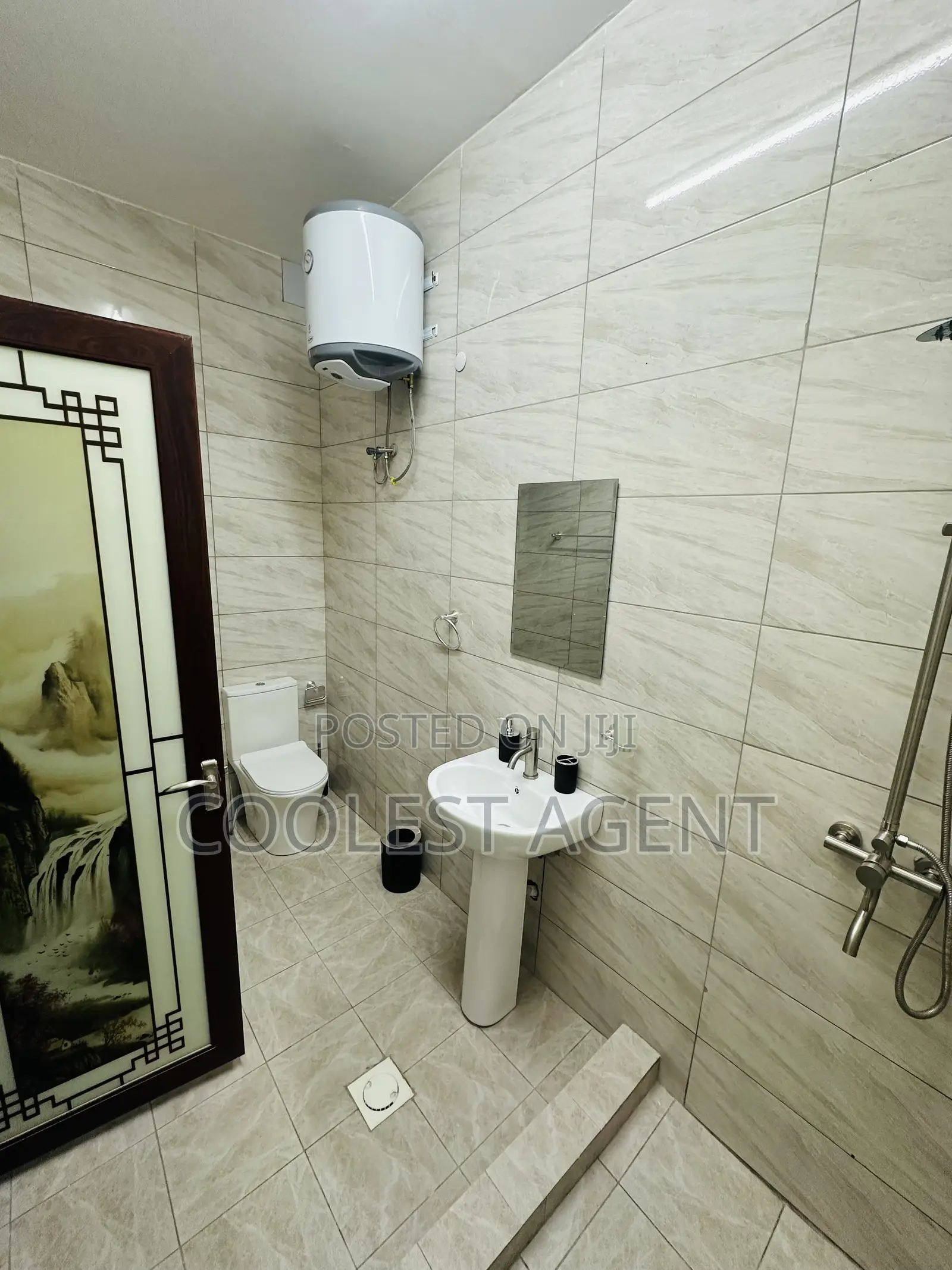 3bdrm Apartment in Msasani, Kinondoni for sale