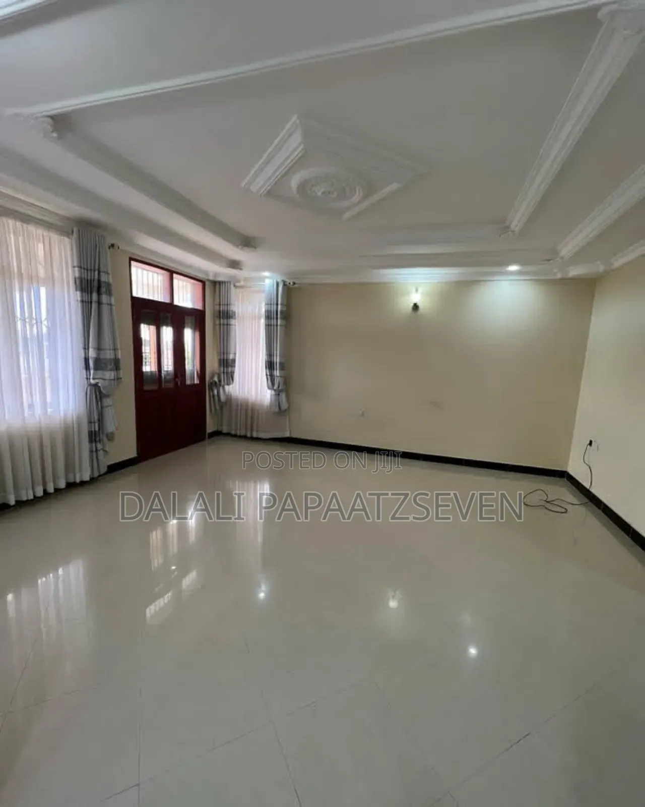 3bdrm Apartment in Dalalipapaatzseven, Mbweni for rent
