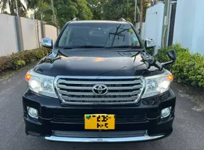 Toyota Land Cruiser 2015 Black