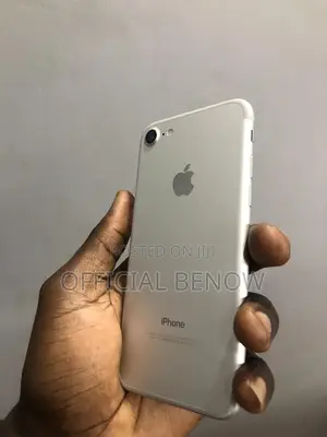 Apple iPhone 7 128 GB Silver