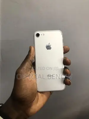 Apple iPhone 7 128 GB Silver