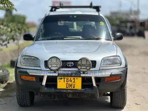Toyota RAV4 1994 Silver
