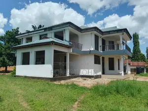 5bdrm Block of Flats in Tanzania Daresalaam, Ilala for sale