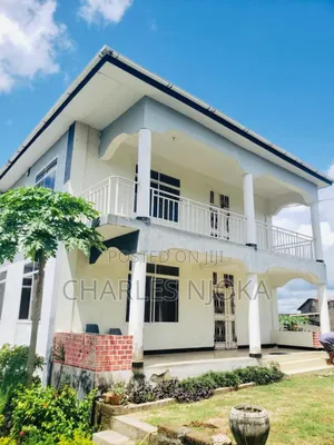 8bdrm Block of Flats in Tanzania Dare Salaam, Ukonga for sale