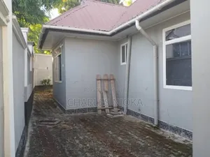 3bdrm House in Tanzania Dare Salaam, Ukonga for sale