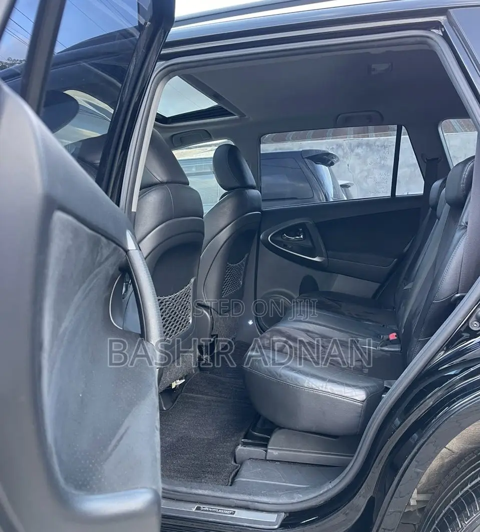Toyota Vanguard 2009 Black