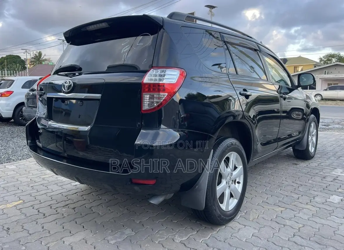 Toyota Vanguard 2009 Black