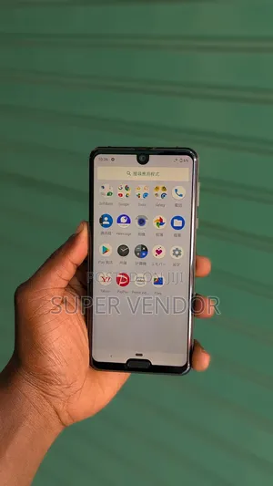 Sharp Aquos R3 128 GB Black