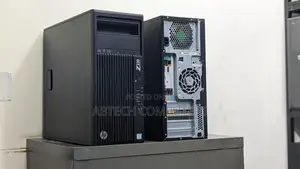 Desktop Computer HP Z230 4GB Intel Xeon HDD 500GB