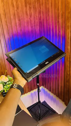 New Laptop Dell Latitude 3390 8GB Intel Core I5 SSD 256GB