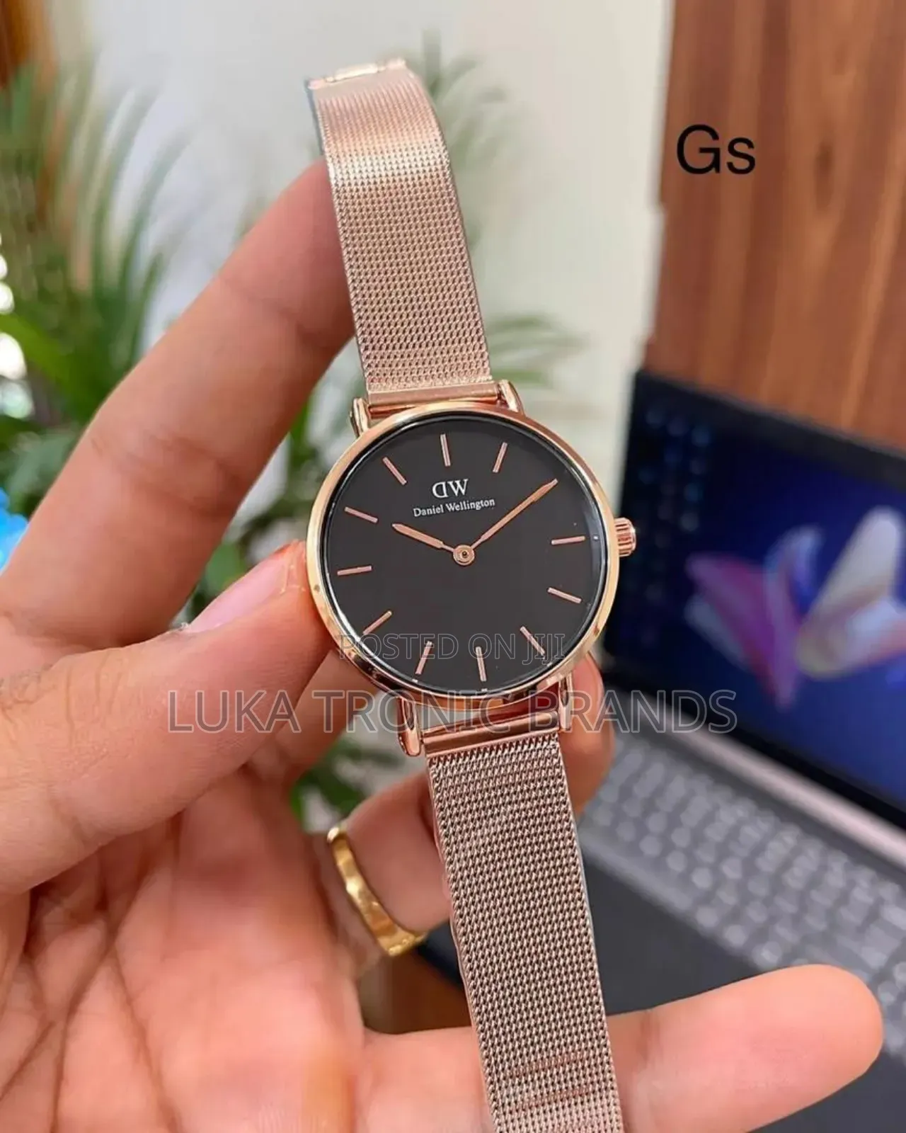 Dw Watch Grade One