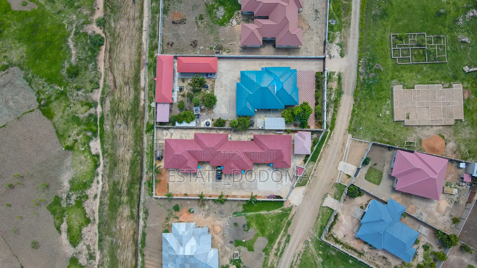 Furnished 9bdrm Apartment in Ilazo West, Dodoma Rural for sale