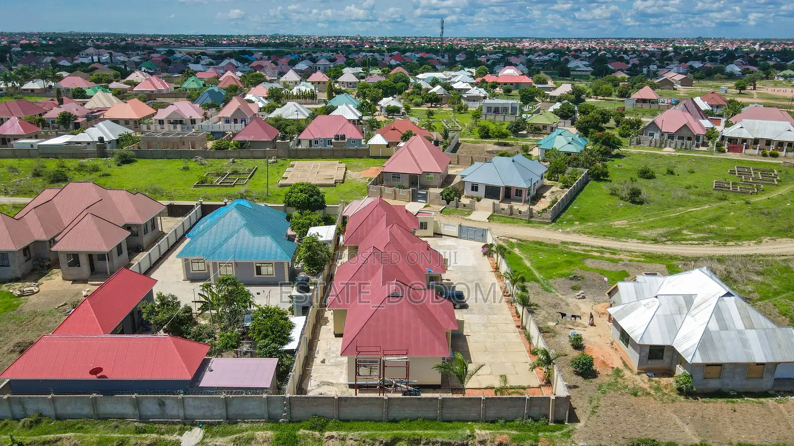 Furnished 9bdrm Apartment in Ilazo West, Dodoma Rural for sale