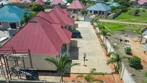 Furnished 9bdrm Apartment in Ilazo West, Dodoma Rural for sale