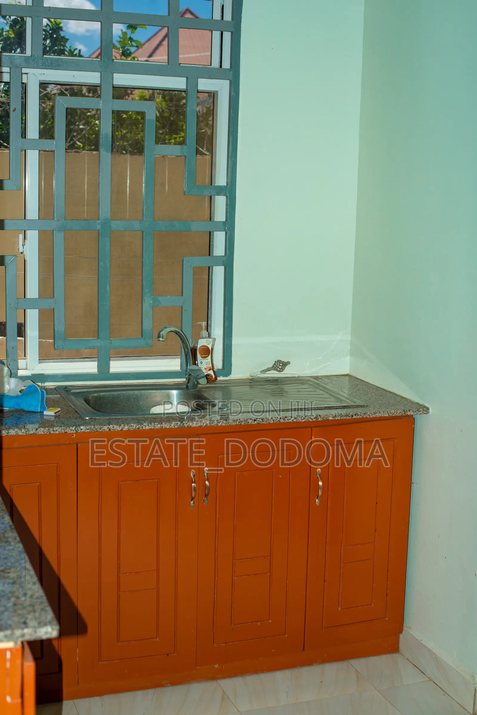 Furnished 9bdrm Apartment in Ilazo West, Dodoma Rural for sale