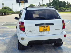 Toyota Voltz 2003 White