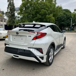 Toyota C-HR 2017 Pearl